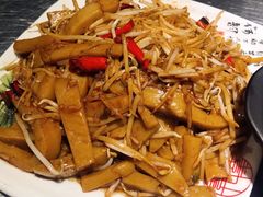 豆芽炒灌肠-壹加壹电烤串(总店)