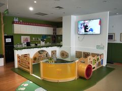 -乐融婴幼儿成长中心(四季青校区)