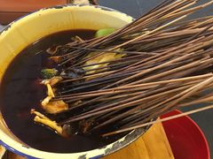 -拈签一笑黄牛肉辣卤串串