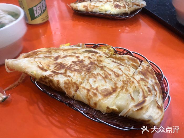 石门侯·石门馄饨侯(革新北街店)鸡蛋饼图片