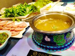 -名都晓荷塘主题火锅(春光路店)