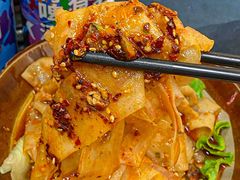 -阿山卓·野生菌火锅·纳西火塘烤肉