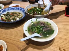-杨三孃跷脚牛肉(中粮鸿云悦街店)