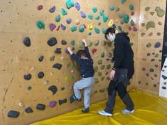 -问山MountQuest攀岩馆