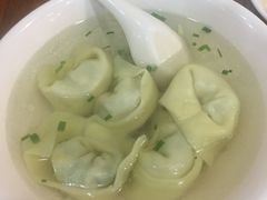 -潘国仙耳光馄饨(黄家阙路店)