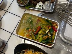 -喜悦小串丹东小黄牛海鲜烧烤大排档(民主广场店)