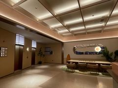 -桔子酒店(上海西藏北路地铁站店)