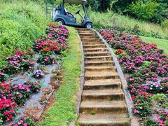 -昆明春城湖畔度假村