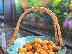 港式黄金豆腐-味钱塘·钱塘渔鲜·地道江浙菜(宋城店)
