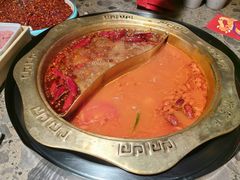 -小龙坎火锅(香港中路店)