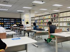 -南山图书馆(常兴路店)