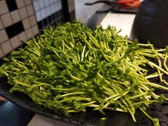 -三不牛腩(宾虹路店)