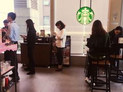大堂-星巴克(汇亚大厦店)