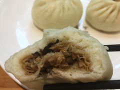 大明山珍素包-凤起龙游老面包子(凯德晶品店)