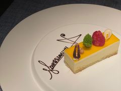 -弦月窗LUNETTE BY AMANDA(复兴路店)