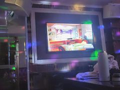 -悦SHOW 量贩式KTV(宝龙广场店)