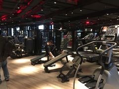 -威尔仕健身会所(古北1699店)