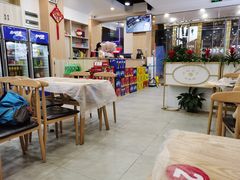 -江城燕子大排档(江汉路步行街店)