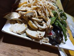 -猫姑娘大盘鸡(商城路店)