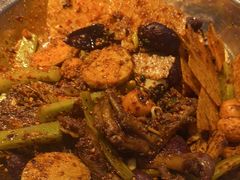 -嘎嘎鸭下巴·爆辣干锅(明教寺店)