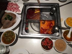 -海底捞火锅(大学路新象城店)