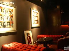 -格兰酒吧Glen Bar