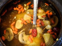 -李子坝梁山鸡(李子坝大鸡哥店)