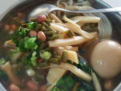 -卓雅桂林米粉