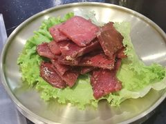 -臻牛烤肉