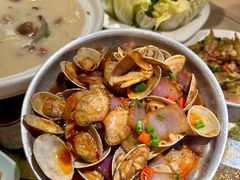 -霄汉牛三鲜湖北砂锅菜(万松园2店)