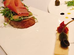-GreyWhale灰鲸餐厅(武汉国际广场店)