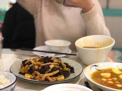 鱼香肉丝-付掌柜在成都·热炒砂锅集(金禾店)