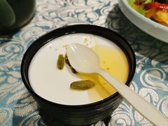 手工自制酸奶-巴扎美食·新疆菜·西域歌舞表演餐厅(新疆大厦店)