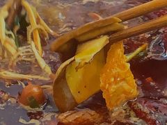 -黄潇洒老火锅(九眼桥宏济巷店)