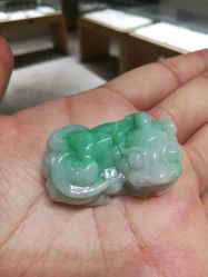 -北京七彩云南翡翠珠宝旗舰店(月坛店)