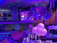 -巴特餐饮6加1音乐餐吧·新疆菜