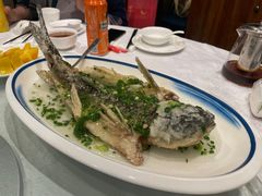 特色葱油飞鱼-岭南海晏楼(滨江东总店)