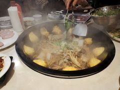 -妈妈家铁锅炖(景诚园综合楼店)