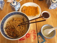 -沪西老弄堂面馆(定西路店)
