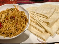 -乡村馕坑肉·烧烤·新疆菜·本地人更爱吃(阿勒泰首店)