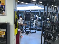 -超鹿运动(达信大厦店)