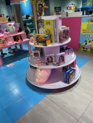 -咘隆家族儿童乐园(凯旋广场店)