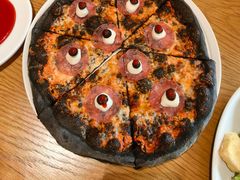 -城市大道红炉披萨烘焙坊