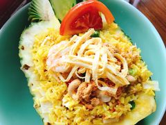 菠萝海鲜炒饭-mango tree芒果树泰国餐厅(青岛万象城店)