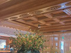 -八府香鸭·啫啫煲(华山路店)