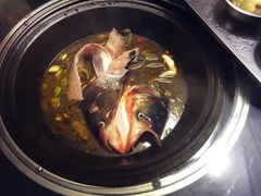 柴锅炖鱼-姥家大锅台水库渔家