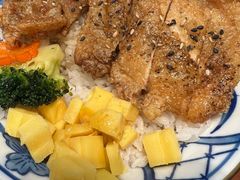 -8PINTS八品脱·日料·烧鸟·精酿小酒馆(莘庄店)