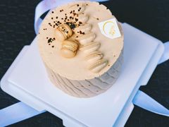 咖啡奶油-山与蓝·轻糖鲜果蛋糕(勒泰店)