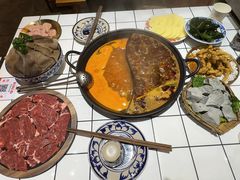 -旧街市鲜货老火锅(大光路店)