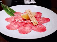 -山川小町·极番烧肉(新地假日广场店)